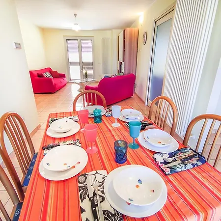 Apartment Quadrilocale Nilde A Due Passi Dalla Spiaggia
